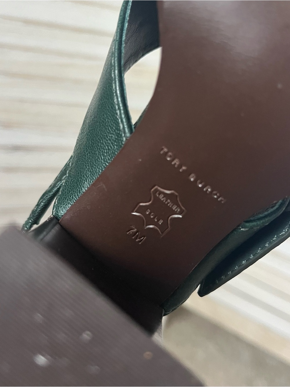 Tory Burch Banana Heel Sandal Green - Picture 8 of 8